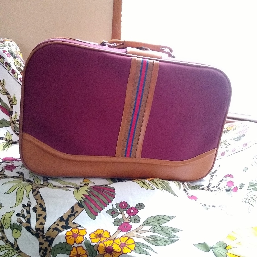 Vintage 70's or 80's suitcase